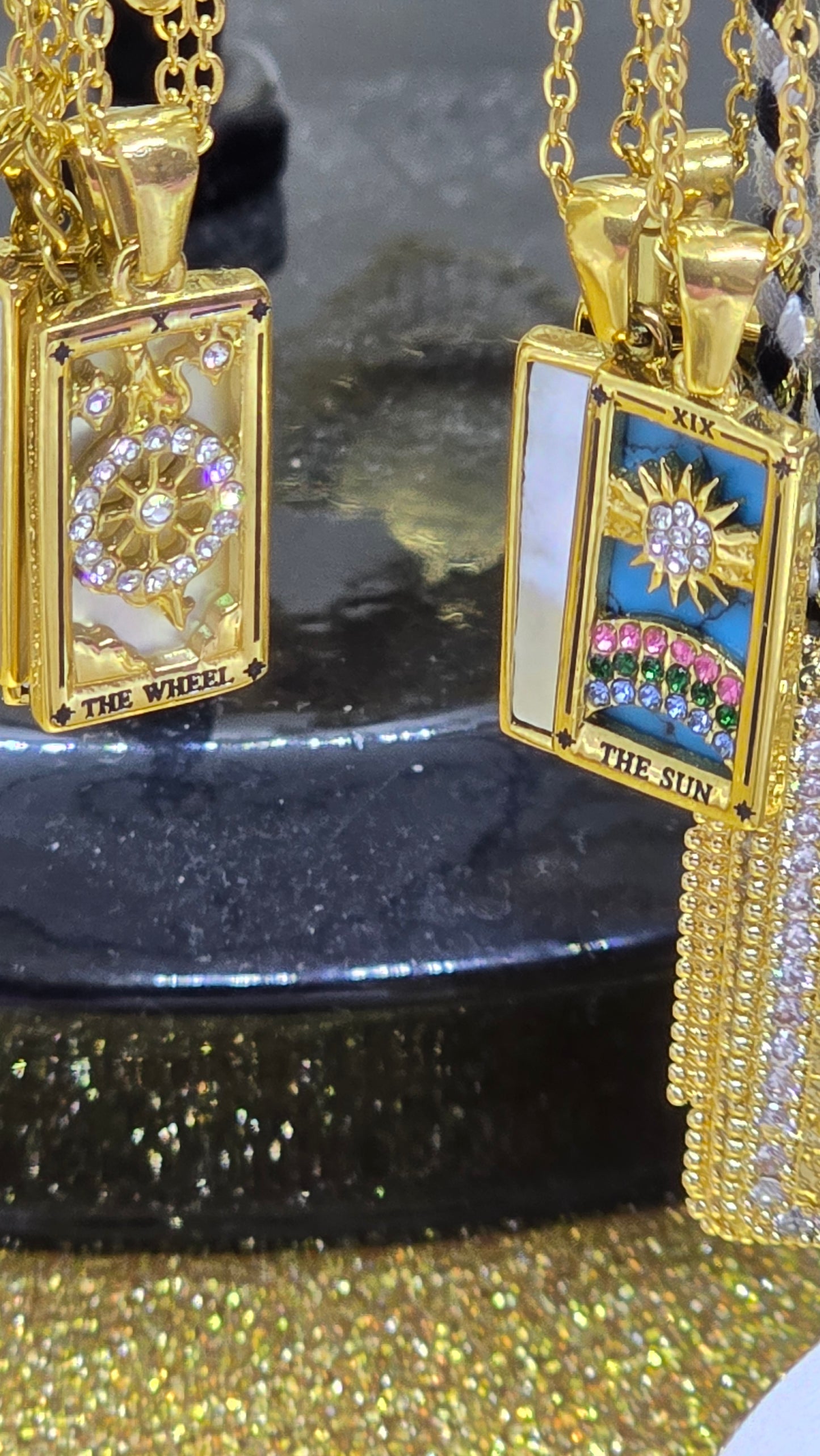Tarot Card Charms Necklace 18K Gold Plated – Sun, Moon & Zodiac Sign