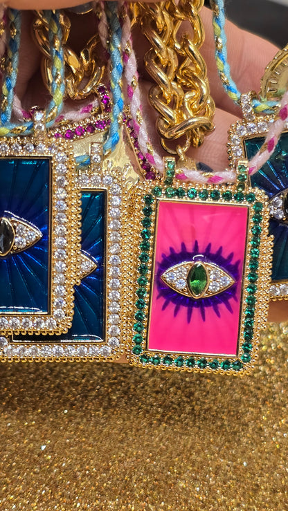 Tarot Anhänger mit Auge-Motiv in Blau und Pink mit Zirkonia-Rand