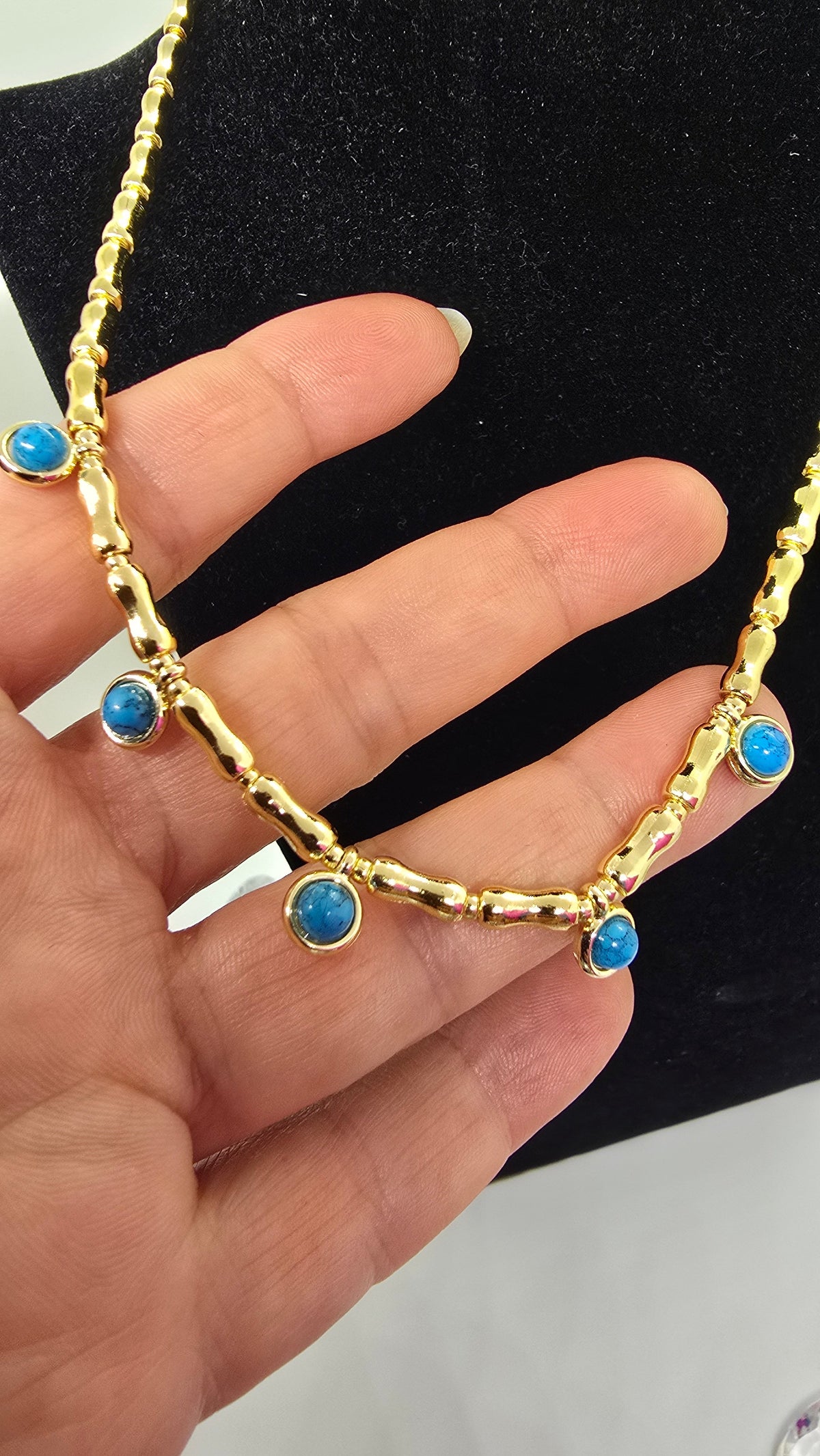 Türkis Halskette 18K vergoldet – Bambus Goldkette mit türkisfarbenen Steinen – Ansicht 6