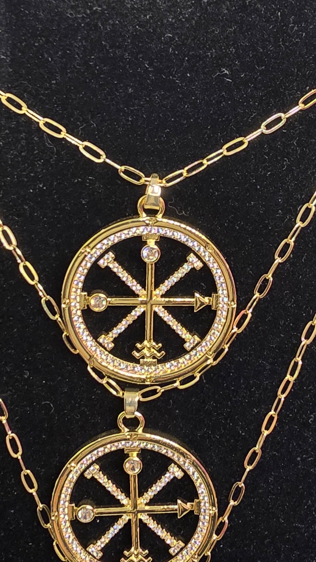 Kompass Medaillon Halskette 18K vergoldet mit Zirkonia – Ansicht 7