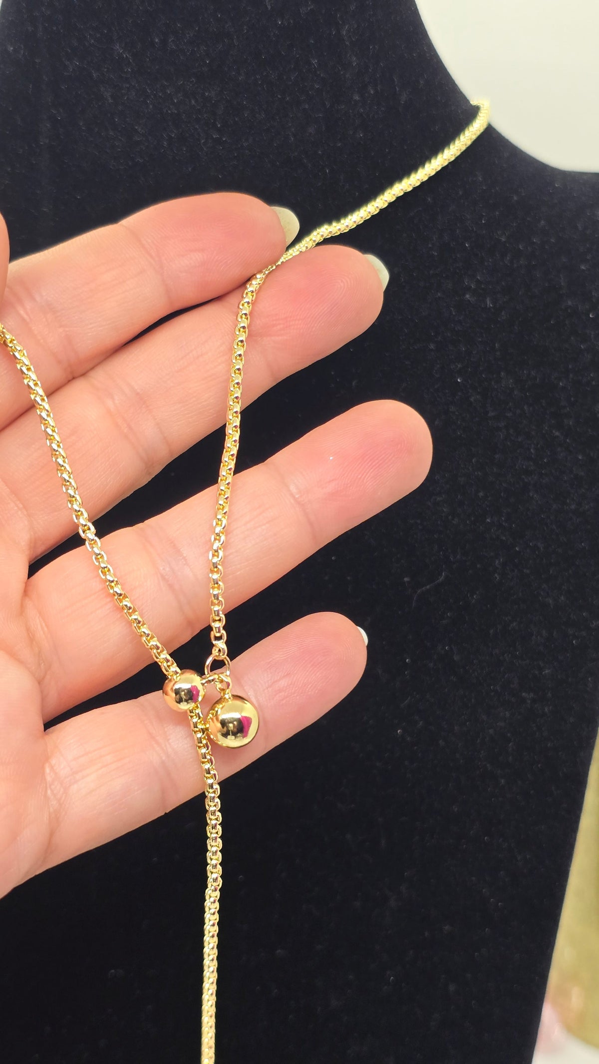 Lariat Halskette vergoldet mit Zirkonia-Anhänger – Ansicht 2