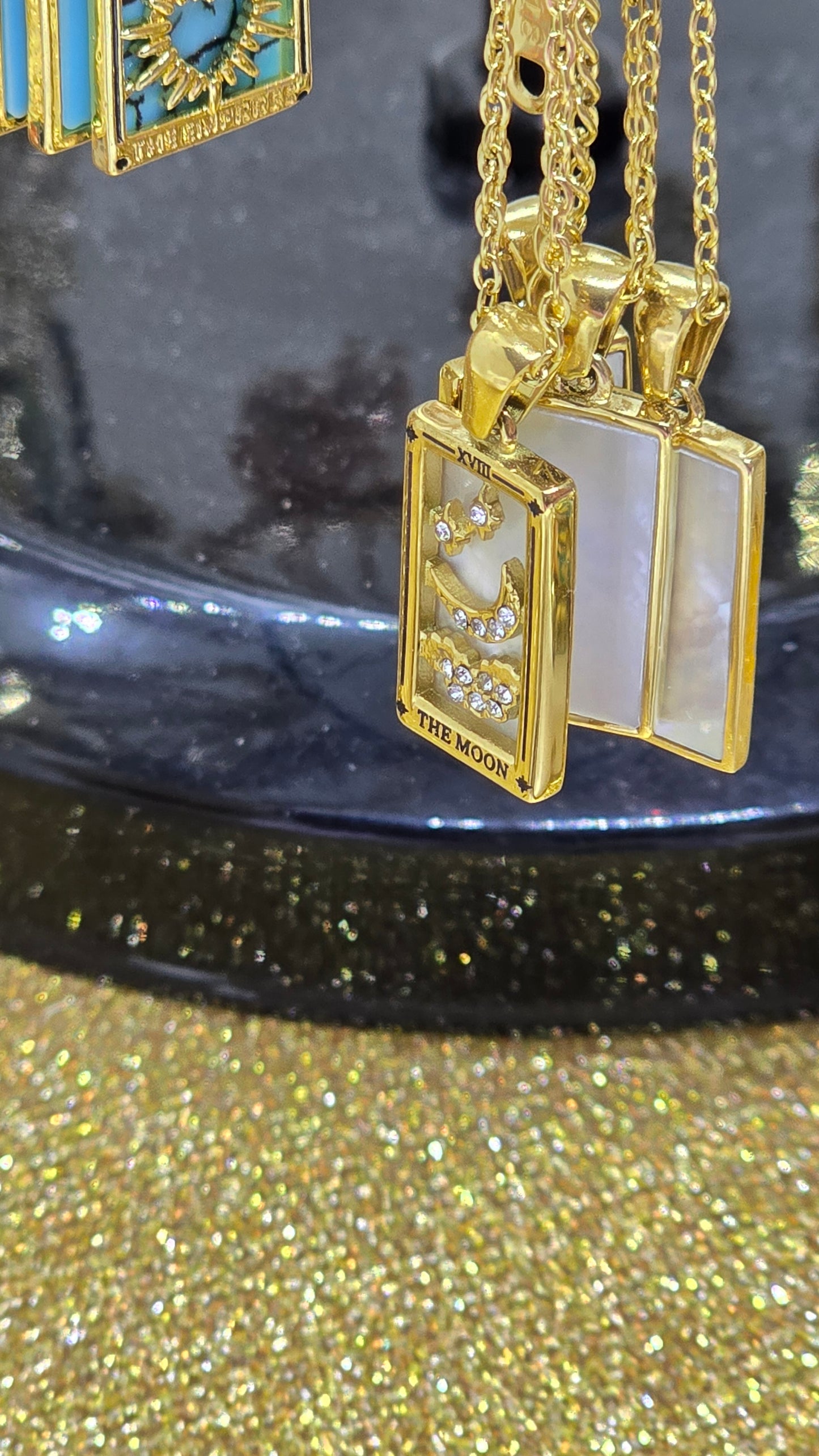Tarot Card Charms Necklace 18K Gold Plated – Sun, Moon & Zodiac Sign