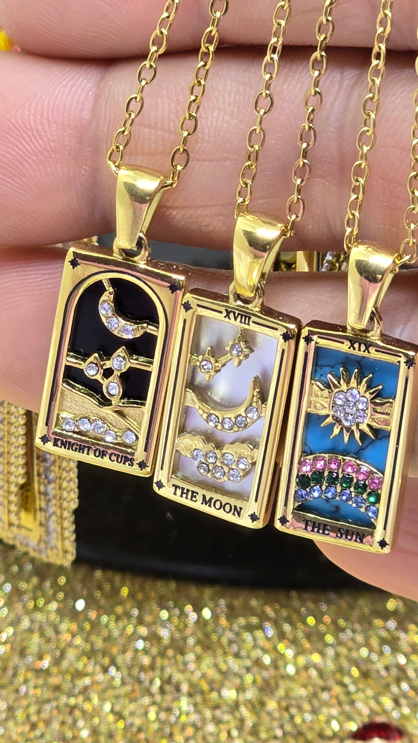 Tarot Card Charms Necklace 18K Gold Plated – Sun, Moon & Zodiac Sign