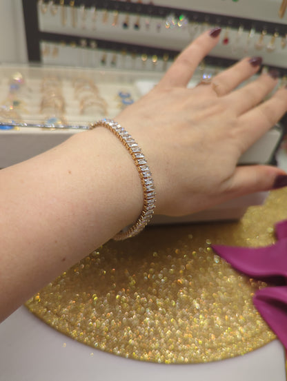 Funkelndes Baguette Armband für Damen – Geschenkidee