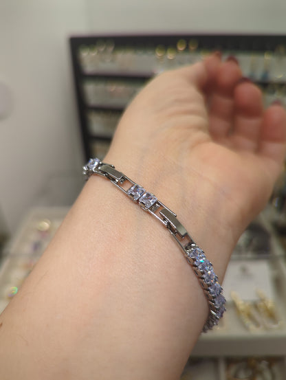 Tennisarmband mit Zirkonia für Hochzeit und Abend